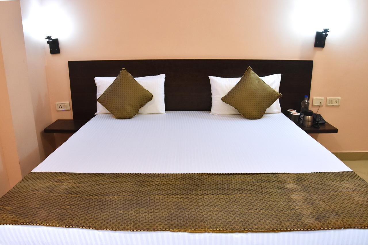 ורנאסי Munaro Hotels & Resorts מראה חיצוני תמונה